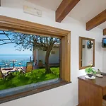 Il Nespolo Bed & Breakfast Furore