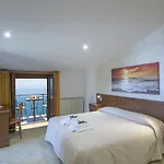 Il Nespolo 4*