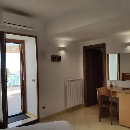 Bed & Breakfast Il Nespolo Furore