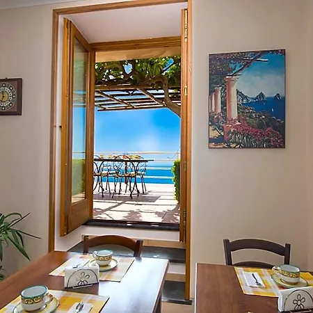 فندق مبيت وإفطار Il Nespolo