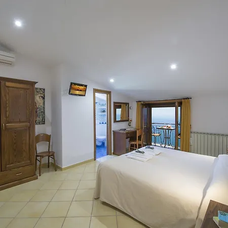 Bed & Breakfast Il Nespolo Furore