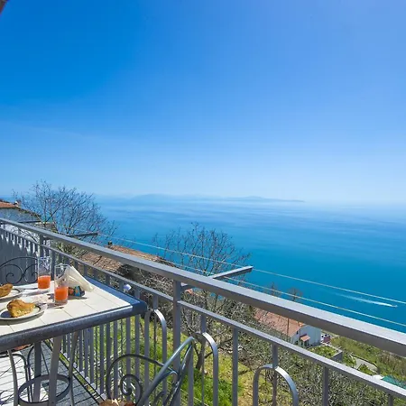 Bed & Breakfast Il Nespolo 3*